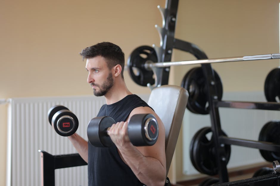 Free Weights vs Machines for Muscle Activation: What Science Actually Shows